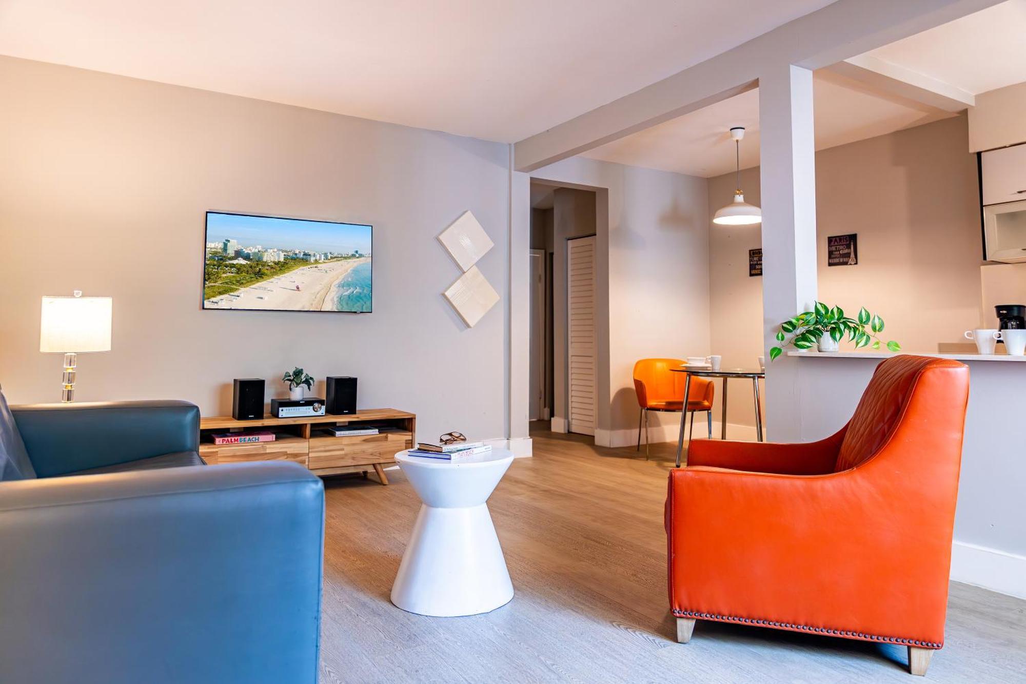 Beachside All Suites Hotel Майами-Бич Экстерьер фото